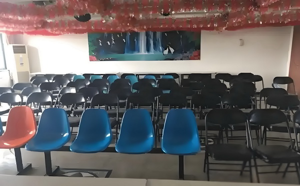 异界之雄建霸业